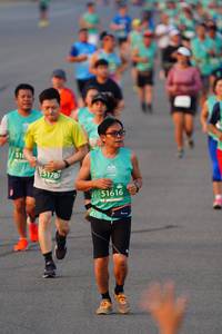 BIB: 5178, 51616
                            <button type="button" onclick="openModal(10510192)" class="btn btn-primary btn-sm float-right btn-popup" data-toggle="modal" data-target=".modal-high-quality">
                        <i class="fas fa-shopping-cart"></i> Add to Cart
                    </button>
                                            <button type="button" onclick="isThisMe(10510192, true)" class="btn btn-success btn-sm float-right btn-popup btn-isme hidden" data-toggle="tooltip" data-placement="bottom" title="นี่คือรูปของคุณใช่ไหม คลิกที่นี่เพื่อเอาเข้าอัลบั้ม">
                        <i class="fas fa-plus"></i> Add to album
                    </button>
                    <button type="button" onclick="isThisMe(10510192, false)" class="btn btn-warning btn-sm float-right btn-popup btn-isnotme hidden">
                        <i class="fas fa-ban"></i> Remove from album
                    </button>